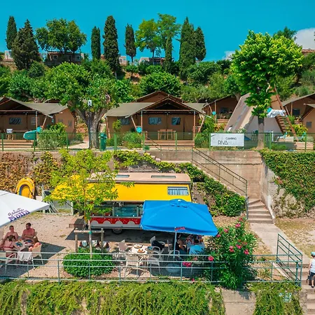 Village Riva Blu