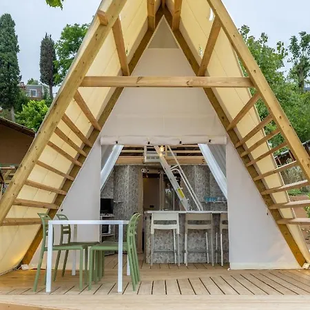 Village Riva Blu Kemping