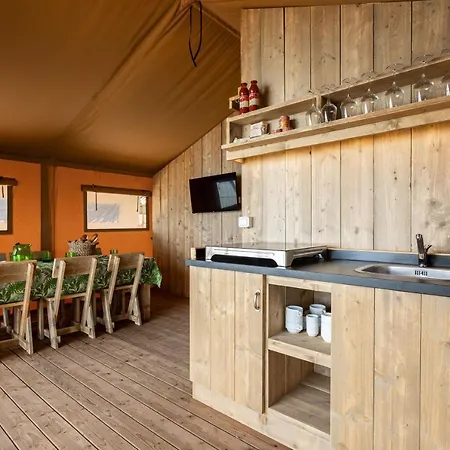 مكان تخييم Village Riva Blu بادينغي سول غاردا