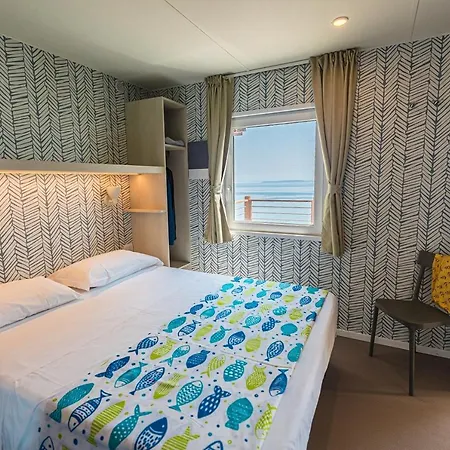 Village Riva Blu * بادينغي سول غاردا