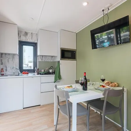 مكان تخييم Village Riva Blu بادينغي سول غاردا