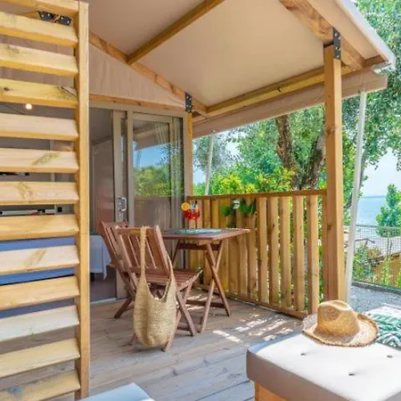 Camping Village & Glamping Riva Blu